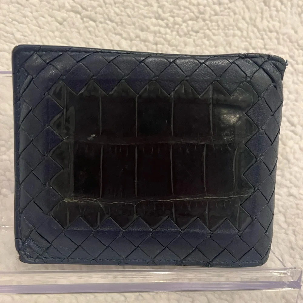 Bottega Veneta Woven Leather Wallet in Black